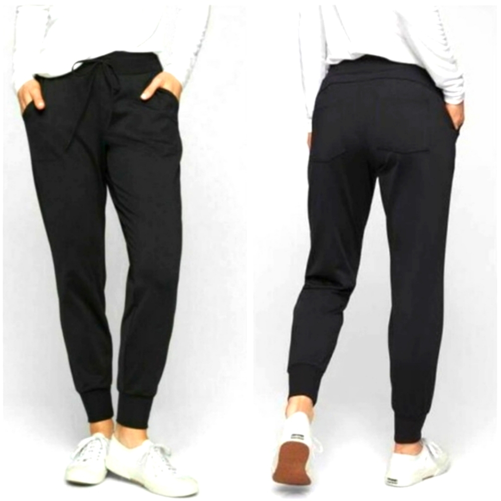Athleta Flux Jogger 2.0 Sweatpants in Black Size Small Back Pockets